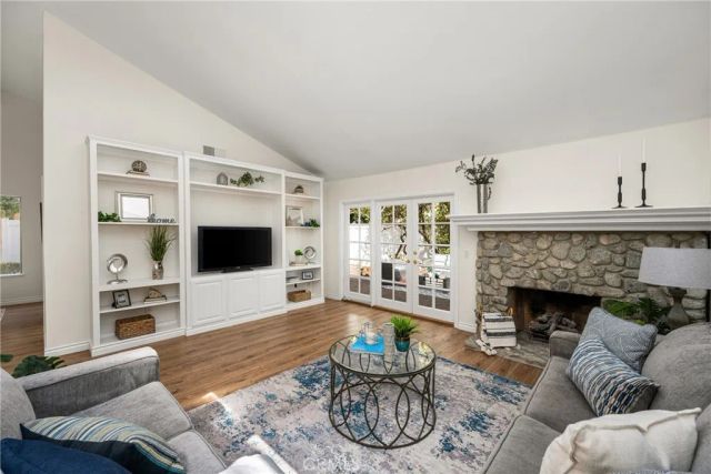 618 Mount Vernon, Placentia, CA 92870