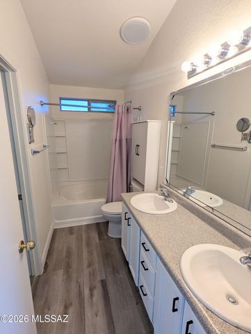 10379 E Ravenswood Street, Tucson, AZ 85747