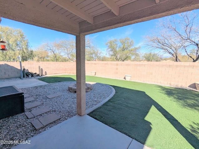 10379 E Ravenswood Street, Tucson, AZ 85747