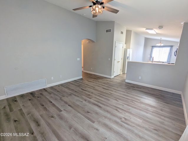 10379 E Ravenswood Street, Tucson, AZ 85747