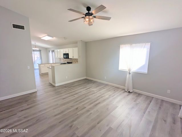 10379 E Ravenswood Street, Tucson, AZ 85747