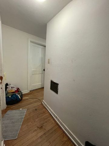 821 N 8th Street, Rochelle, IL 61068