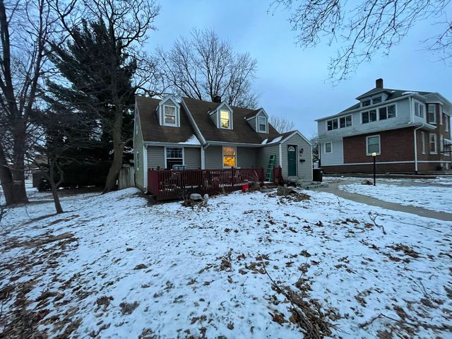 821 N 8th Street, Rochelle, IL 61068