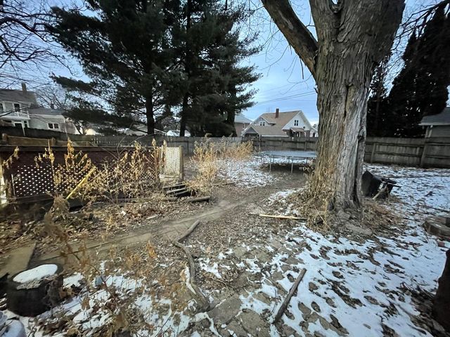 821 N 8th Street, Rochelle, IL 61068