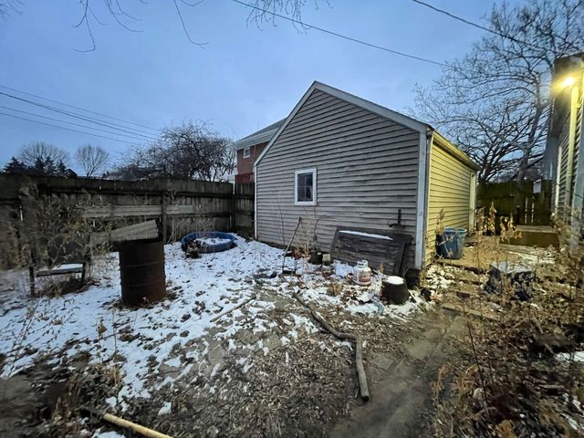 821 N 8th Street, Rochelle, IL 61068