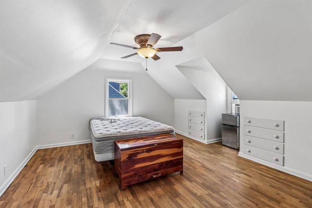 508 Valhigh Road, West Des Moines, IA 50265