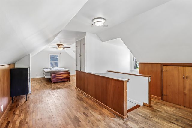508 Valhigh Road, West Des Moines, IA 50265