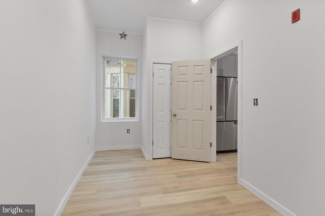 223 S 45TH ST, Philadelphia, PA 19104