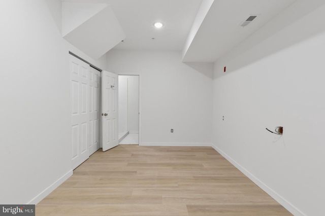 223 S 45TH ST, Philadelphia, PA 19104