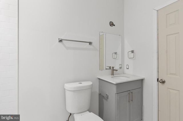223 S 45TH ST, Philadelphia, PA 19104