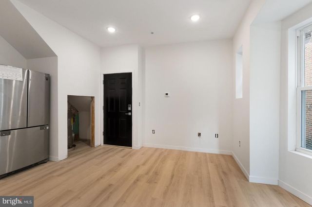 223 S 45TH ST, Philadelphia, PA 19104