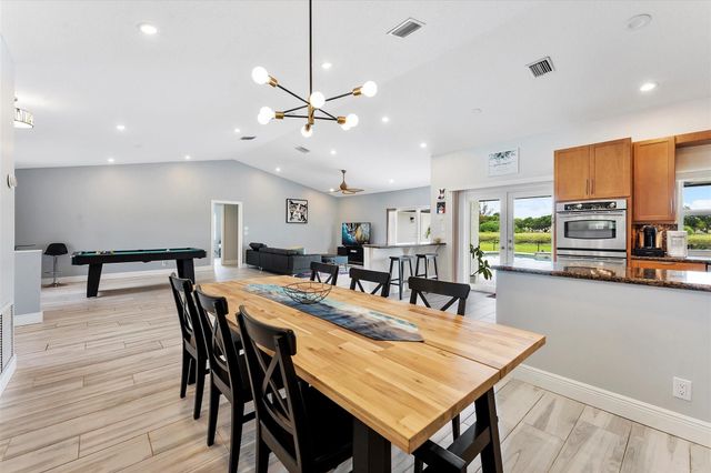 8684 SW 1st Pl, Coral Springs, FL 33071