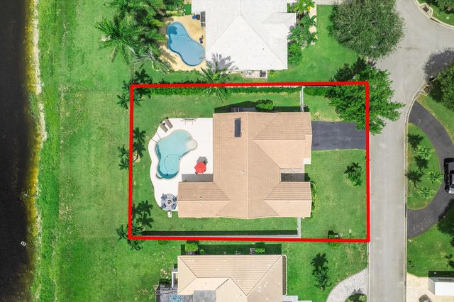 8684 SW 1st Pl, Coral Springs, FL 33071