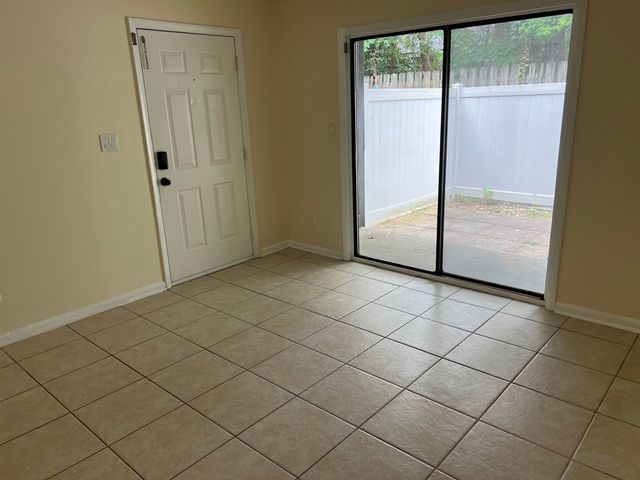 950 Forestbrook Rd Apt F4, Myrtle Beach, SC 29579