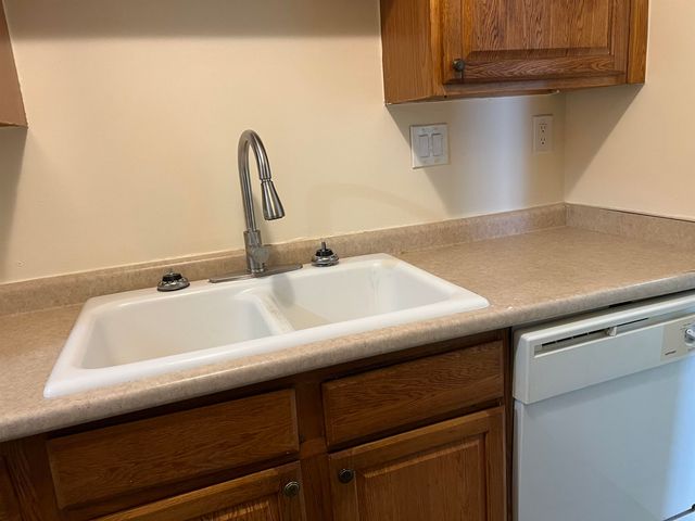 950 Forestbrook Rd Apt F4, Myrtle Beach, SC 29579
