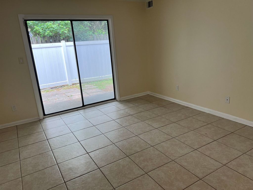 950 Forestbrook Rd Apt F4, Myrtle Beach, SC 29579 — photo 4
