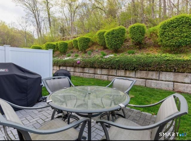 31 South Turnpike Road APT C2, Wallingford, CT 06492