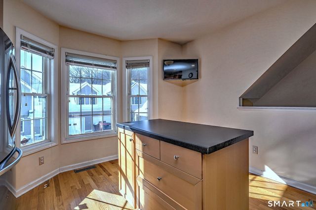 31 South Turnpike Road APT C2, Wallingford, CT 06492