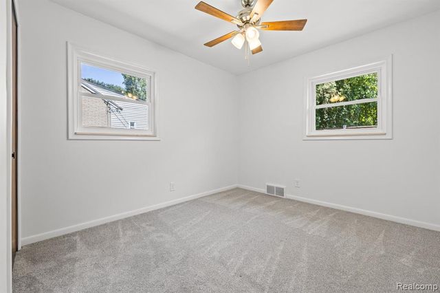 15922 Deering Street, Livonia, MI 48154