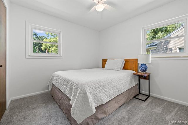 15922 Deering Street, Livonia, MI 48154