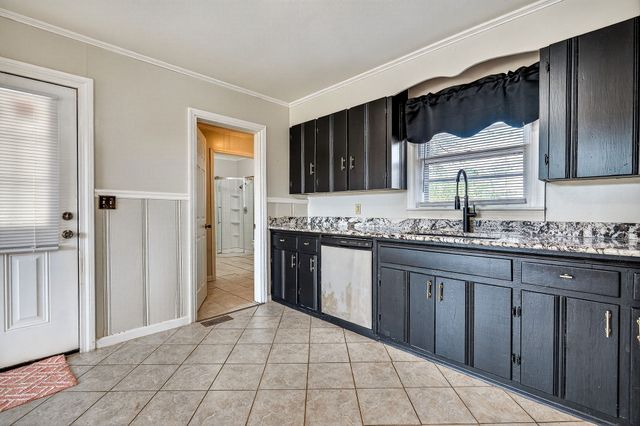 111 Roosevelt Rd, Mcminnville, TN 37110