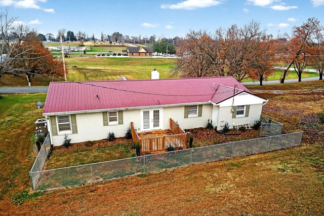 111 Roosevelt Rd, Mcminnville, TN 37110