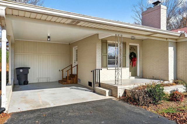 111 Roosevelt Rd, Mcminnville, TN 37110