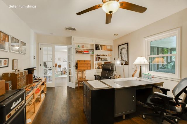 1601 E 19th ST, Georgetown, TX 78626