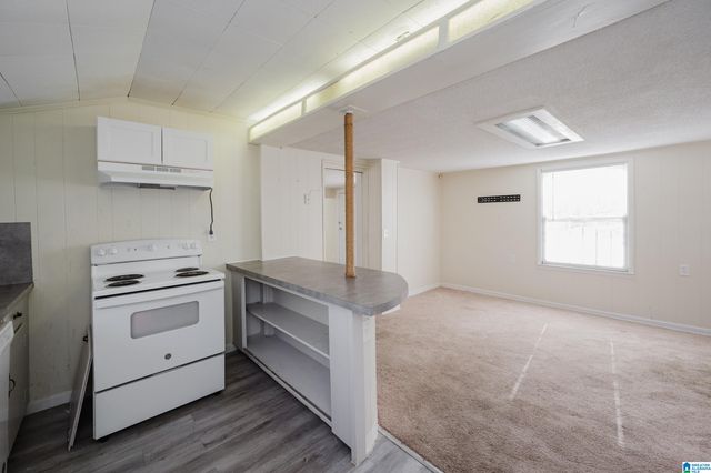 3003 CIRCLE DRIVE, Hueytown, AL 35023