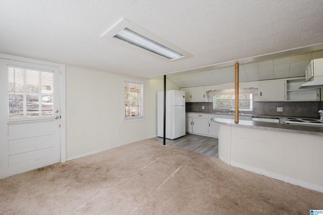 3003 CIRCLE DRIVE, Hueytown, AL 35023