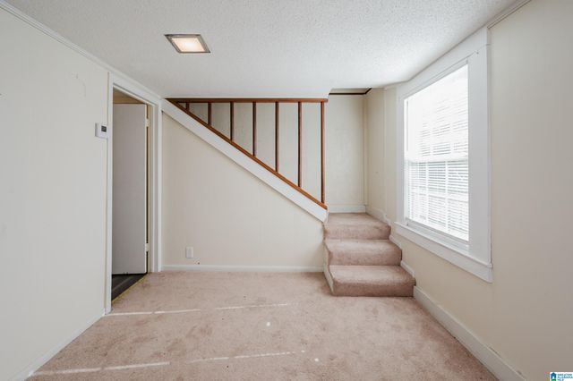 3003 CIRCLE DRIVE, Hueytown, AL 35023