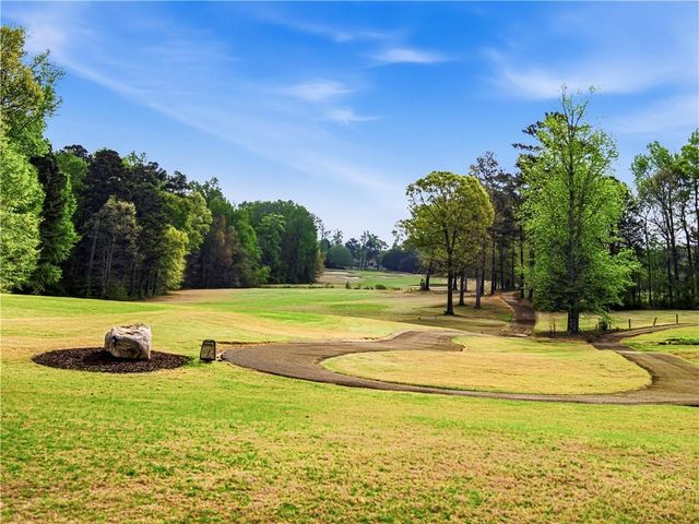 171 Crystal Lake Boulevard, Hampton, GA 30228