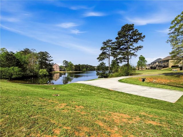 171 Crystal Lake Boulevard, Hampton, GA 30228
