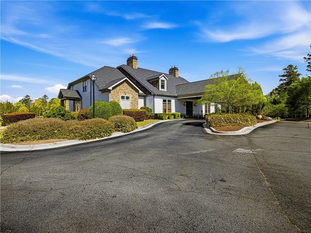 171 Crystal Lake Boulevard, Hampton, GA 30228
