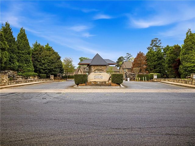171 Crystal Lake Boulevard, Hampton, GA 30228