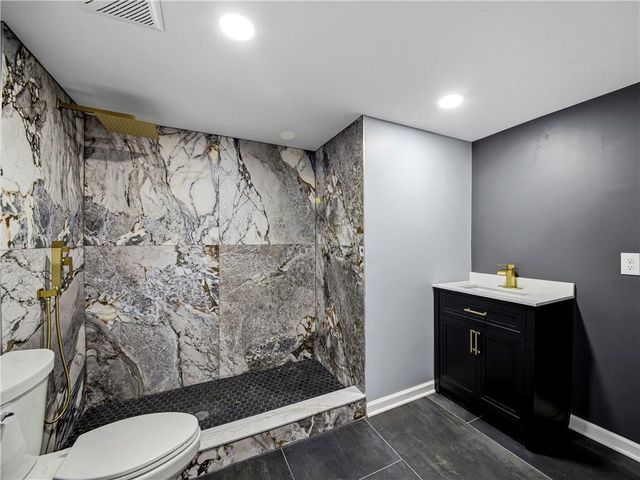 171 Crystal Lake Boulevard, Hampton, GA 30228