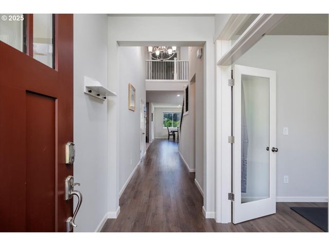 15556 Se FLAVEL St, Portland, OR 97236