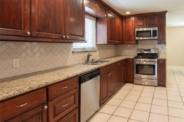 17926 Cypress Spring Drive, Spring, TX 77388