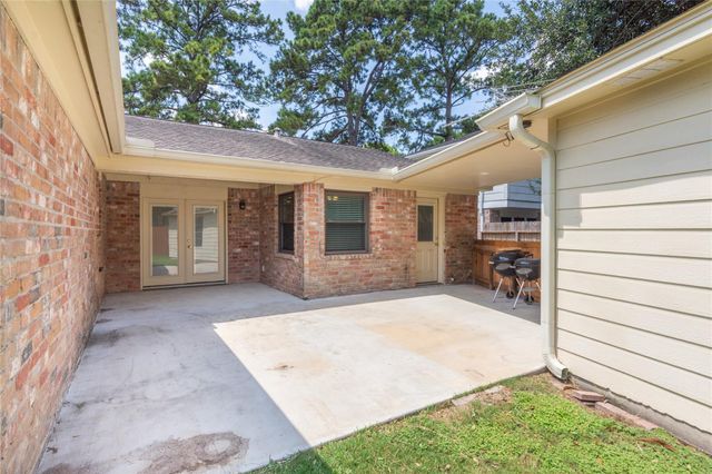 17926 Cypress Spring Drive, Spring, TX 77388