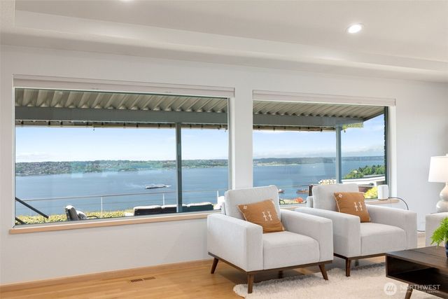 2112 Browns Point Boulevard, Tacoma, WA 98422