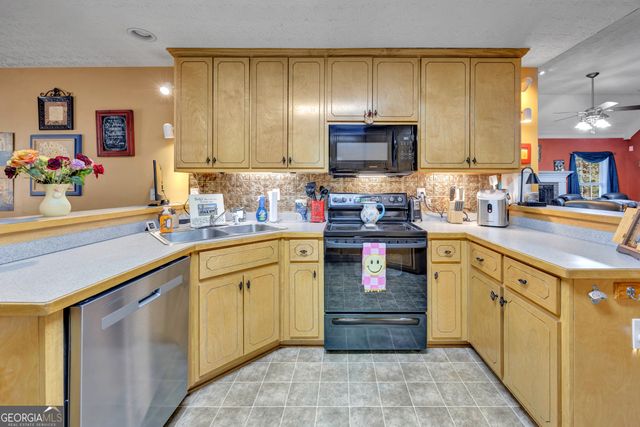 30 Bermuda Way, Covington, GA 30016