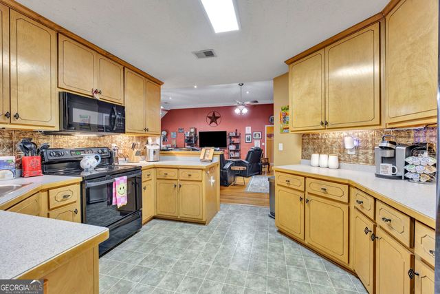 30 Bermuda Way, Covington, GA 30016