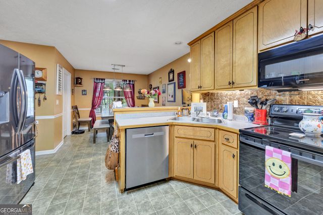 30 Bermuda Way, Covington, GA 30016