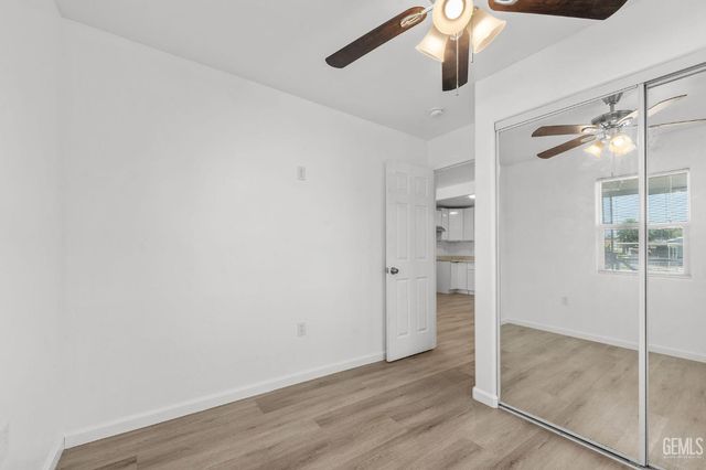 203 E Belle Avenue, Bakersfield, CA 93308