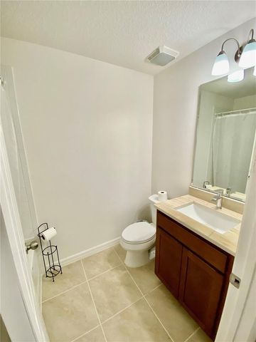 182 GLASS ONION DRIVE, Howey In The Hills, FL 34737