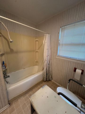 312 Bill Bradford Road, Sulphur Springs, TX 75482