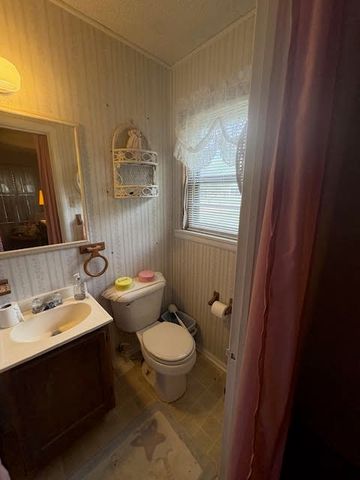 312 Bill Bradford Road, Sulphur Springs, TX 75482