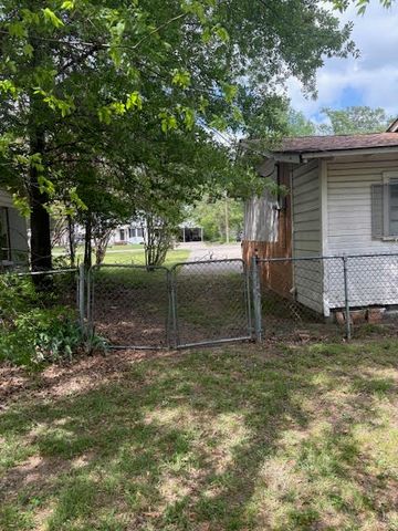 312 Bill Bradford Road, Sulphur Springs, TX 75482