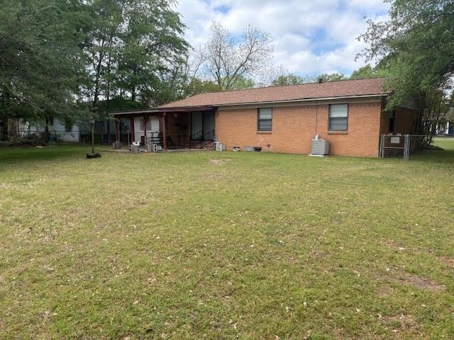 312 Bill Bradford Road, Sulphur Springs, TX 75482