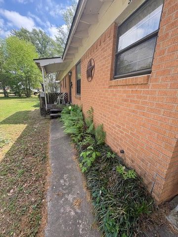 312 Bill Bradford Road, Sulphur Springs, TX 75482